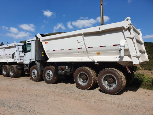 Imagem 5 de 15 de Mercedes-benz Actros 4844 8x4 Ano 2013/2014 Traçado