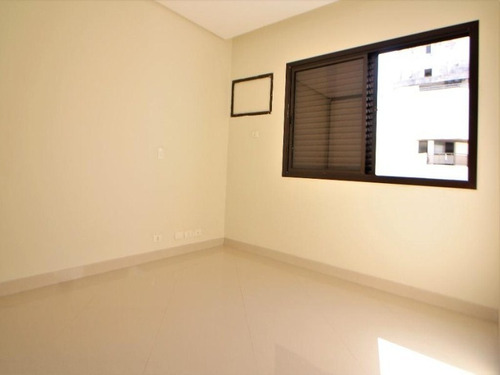Imagem 11 de 30 de Guarujá Pitangueiras - 500m² De Área Útil - Permuta 50% Em Imoveis - Reformada - 4 Dormitórios - 3 Vagas - Frente Para O Mar - Lazer Privativo - Ap05130 - 34708282