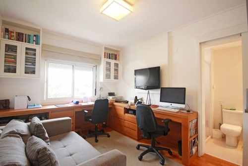 Cobertura De Alto Padrão Com Vista - 353-im289940