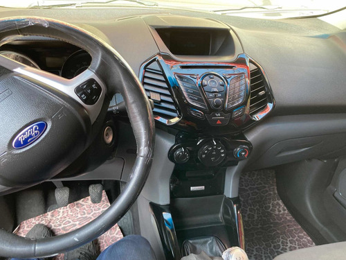 Imagem 6 de 11 de Ford Ecosport 2017 1.6 16v Freestyle Flex 5p