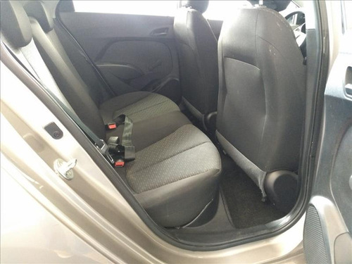 Imagem 8 de 10 de Hyundai Hb20 1.0 Unique 12v