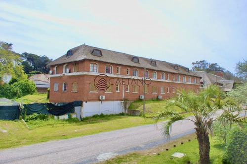 Imagen 15 de 16 de Apartamento De Dos Dormitorios En Primera Línea, Playa Brava - Punta Del Este Brava