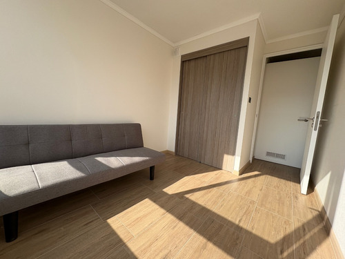 Departamento Moderno, Luminoso Y Como Nuevo En Piso 3