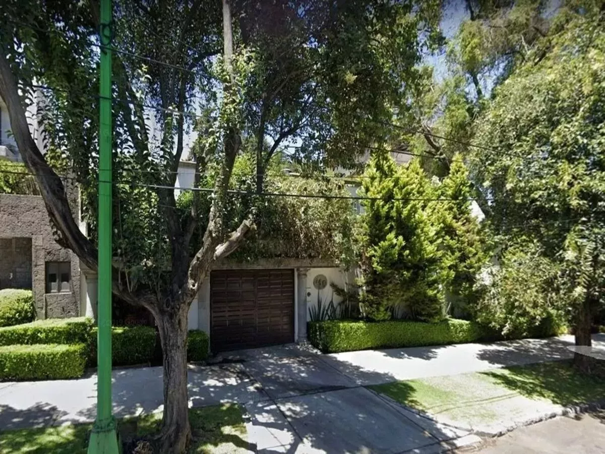 Casa En Venta De Remate Bancario En Sierra Paracaima 345 Lomas De Chapultepec Sentencia Definitiva A Favor Del Banco