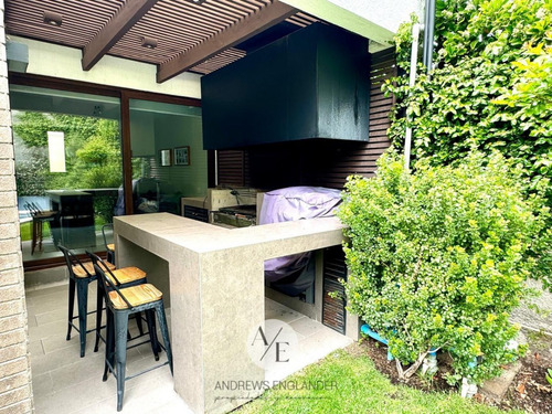 Impecable Casa Mediterránea En Condominio Monte Tabor