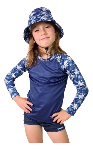 Imagen 4 de 6 de Remera Filtro Uv Niño Palmeras Yakka