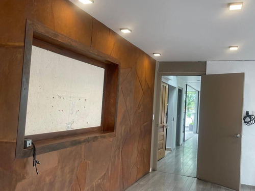 En Renta Esplendida Oficina En Calle Pedregal , Lomas De Virreyes