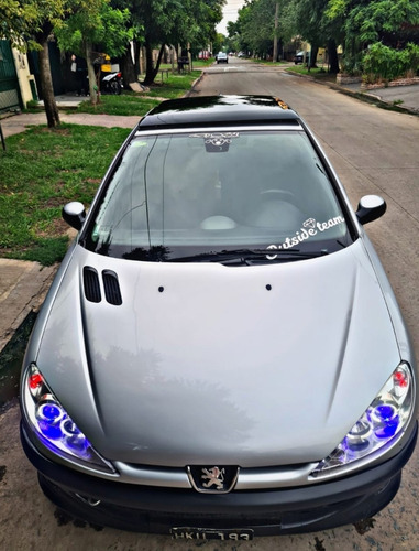 Imagen 3 de 19 de Peugeot 206 2008 1.6 Sw Xs Premium