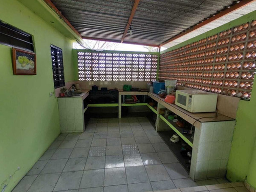 Terreno En Venta En Veracruz Con Casa De Descanso Loc. Palo Gacho.