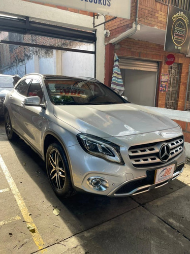 Mercedes Benz Gla 200 2018