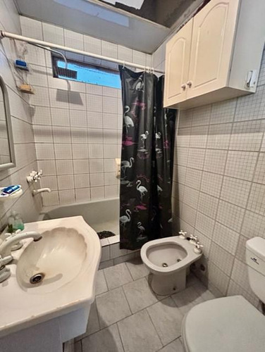 Ph Tipo Casa De 3 Amb, Con Patio Y Terraza Propia En Pque. Avellaneda, En Venta