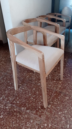 Silla Bali Petiribi Tapizada Pana/talampaya/glasgow Madera De Petiribi Varios