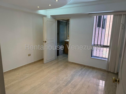 Venta De Apartamento En Prados Del Este. Mls 25-18966. Ycl.