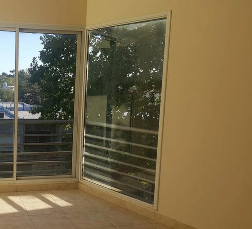 Imagen 3 de 5 de Departamento - Centro (moreno)