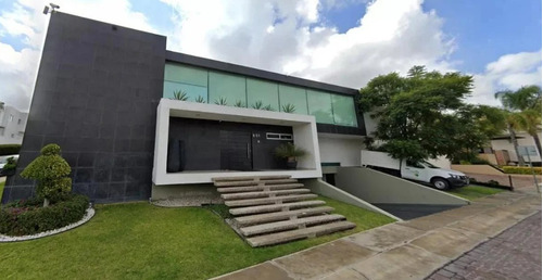 Casa En Venta En Juriquilla Querétaro De Recuperación Bancaria.fm17