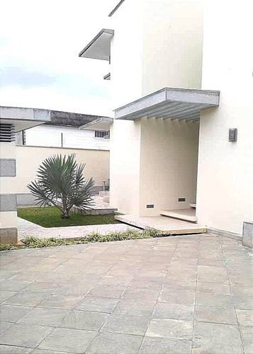 Imagen 2 de 27 de Casa La Lagunita