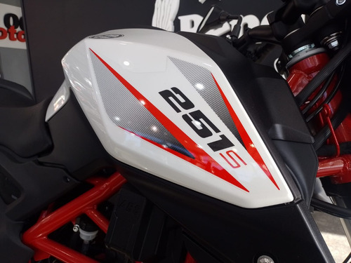 Imagen 12 de 21 de Benelli 251 S - Mejor Contado! - Financiación - Ahora 12/18