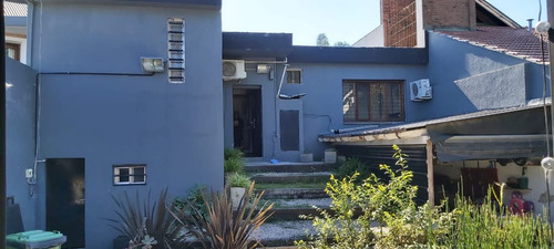 Casa Amplia Con Cocina, Comedor, Patio,, Quincho, Cochera