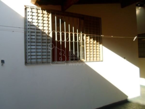 Imagem 1 de 6 de Venda De Casas / Padrão Na Cidade De Araraquara 7011