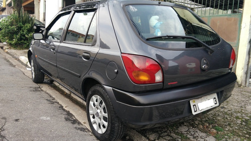 Ford/ Fiesta Hatch 1.0 8v Zetec Rocan 02/02 Completo