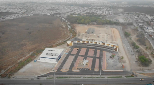 Imagen 4 de 8 de Terreno Comercial En Renta