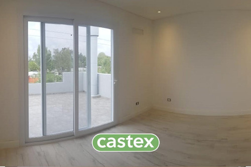 Imagen 5 de 21 de Casa De 3 Dormitorios En Venta Con Renta En Los Lagos, Nordelta