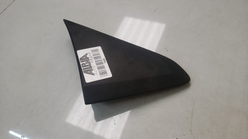 Moldura Externa Retrovisor Lado Direito Gm Spin 2012 A 2019