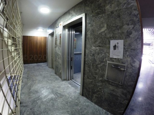 Imagen 11 de 13 de Apto En Venta 22-16523 Daisbelis Tarazona 0424-2925931
