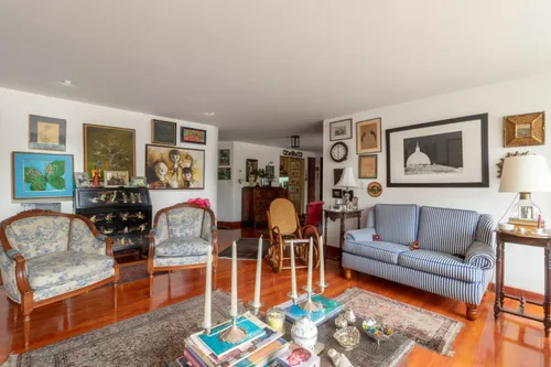 Apartamento En Venta En Los Rosales. Cod V22945