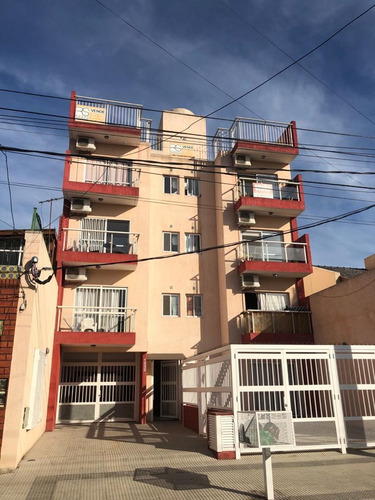 Imagen 3 de 10 de Departamento 2 Ambientes Villa Sarmiento C/ Balcon D Directo