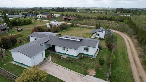 Imagen 1 de 30 de Hermosa Casa En Zona Residencial De Colonia(altos Del Molino)