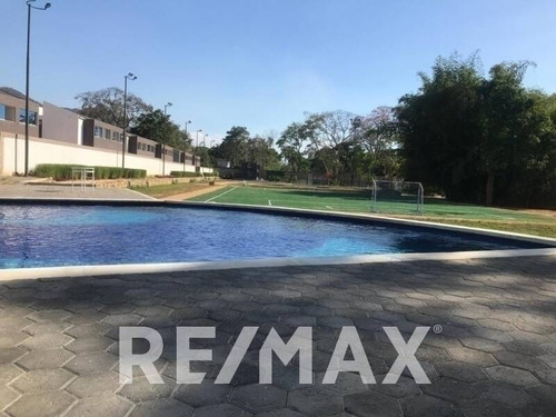 Imagen 3 de 15 de Ninoska Fuenmayor Ofrece En Venta Townhouse Casa Verde La Cumaca, Posee Planta Al 100%