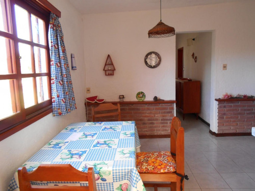 Imagen 6 de 24 de Casa En Playa Hermosa, En Muy Buen Entorno.