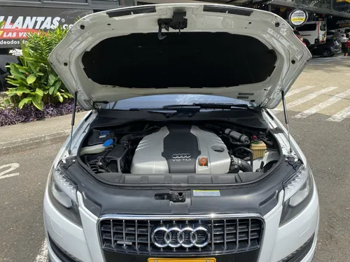 Audi Q7 3.0 Attraction 2013