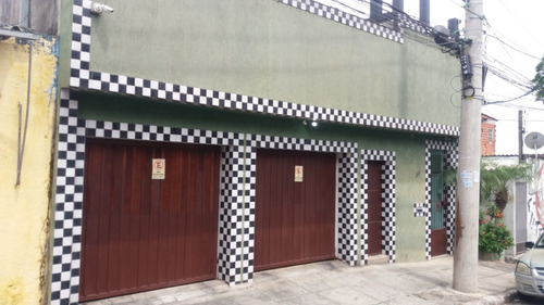 Casa Terrea Ideal Para Casal Estudante- Fl17