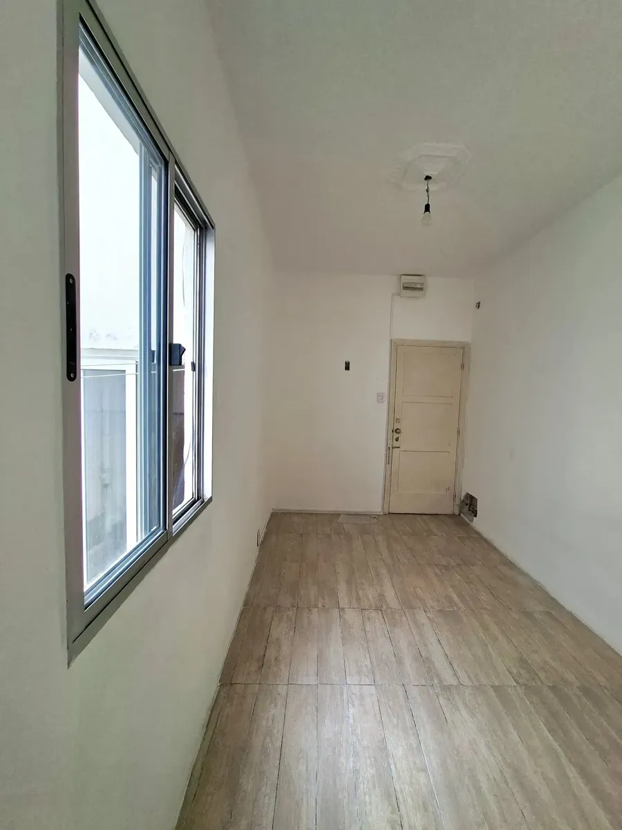 Alquiler Apartamento 2 Dormitorios Palermo · Photo 2