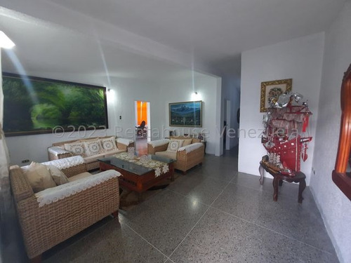 Casa En Venta En Castillejo Mls #24-3074