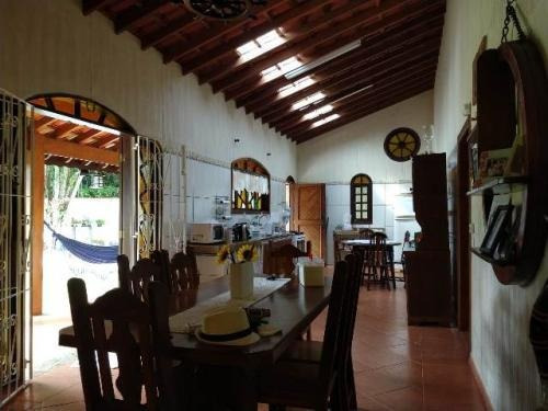 Bela Chácara Em Itanhaém 3 Quartos 1.650m². 7203e