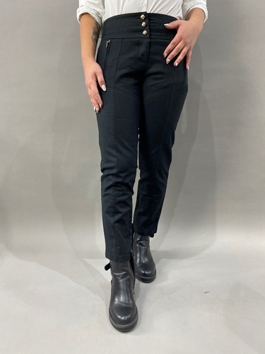 Pantalón Marca Patt (talla S) De Color Negro