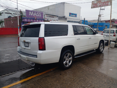 Chevrolet Suburban 5.3 Ltz 4x4 Mt