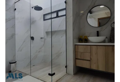 Casa Moderna En Altos De Las Palmas(mls#246252)