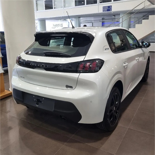 Imagen 2 de 15 de Peugeot 208