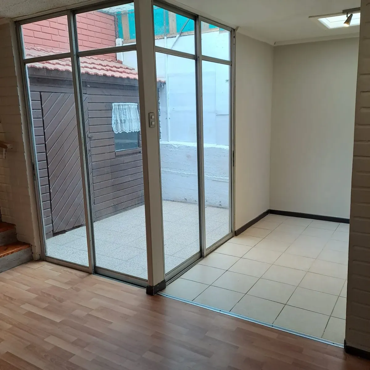 Imagen 1 de 20 de Vendo Linda Casa Metro Estación A La Puerta