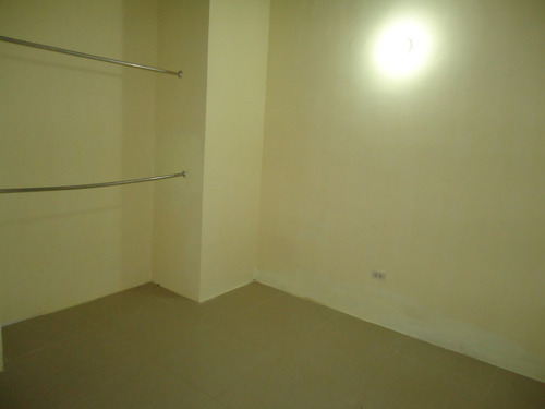 Imagen 6 de 7 de Casa En Alquiler Urb El Faro
