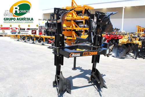 Arado De 2 Rejas Hidraulico Reversible Marca Bison Nuevo