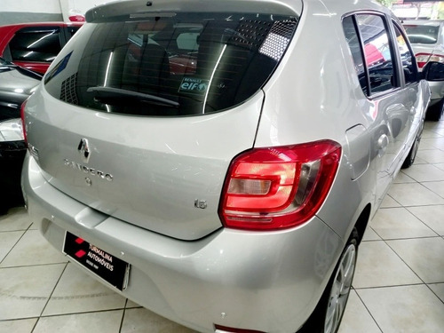 Imagem 4 de 8 de Renault Sandero 2016 1.6 Expression Hi-power 5p