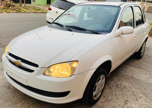 Imagen 1 de 7 de Chevrolet Classic 2015 1.4 Ls Abs Airbag
