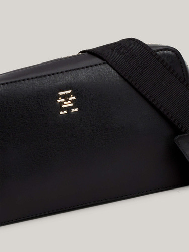 Bolso Bandolera Negra Con Monotipo De Mujer Tommy Hilfiger