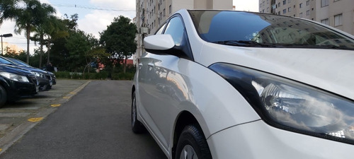 Imagem 7 de 15 de Hyundai Hb20