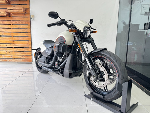 Harley Davidson Softrail Fxdr 114 2019 Branca 9.000 Km